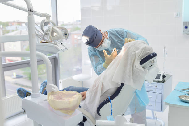 Best Emergency Tooth Extraction in Stone Park, IL